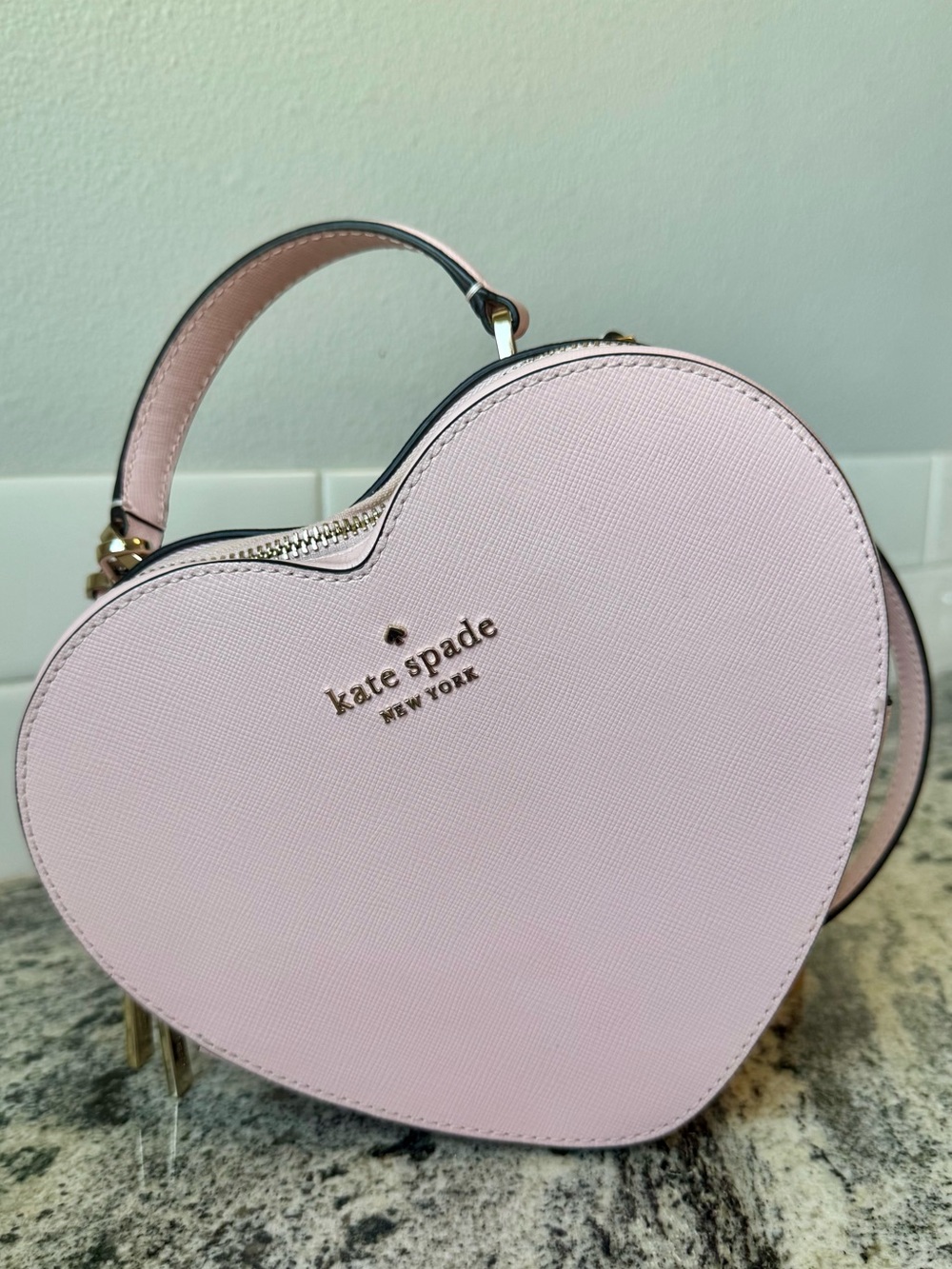 kate spade Love Shack Heart Crossbody in Pink Slipper Saffiano leather. EUC.